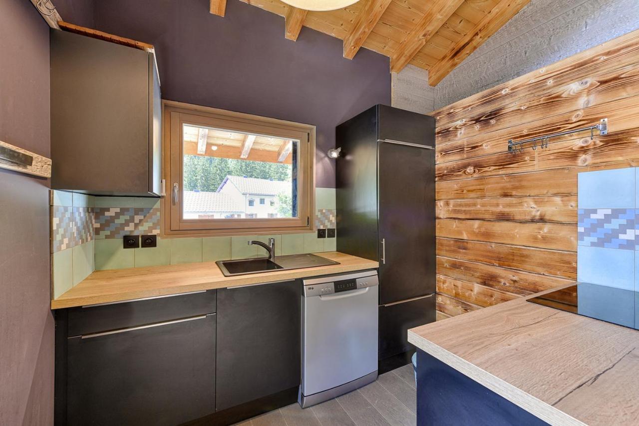 Chalet Le Petit Nicolas, Jacuzzi, Vue Mont Blanc Chamonix Exterior photo