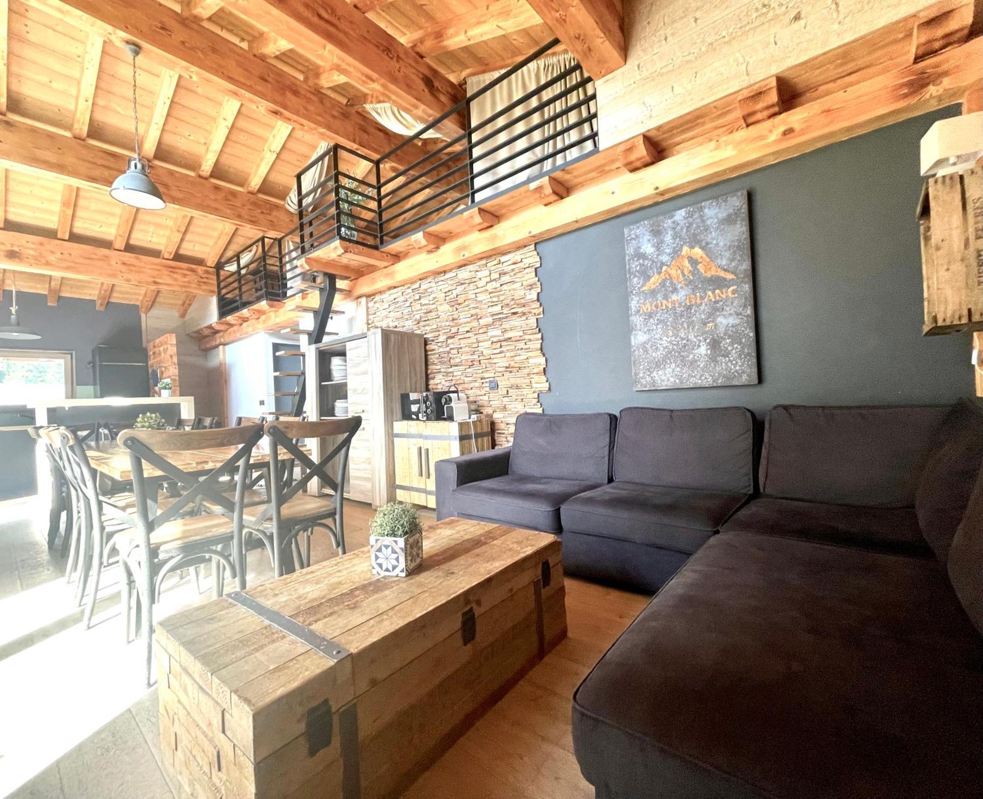 Chalet Le Petit Nicolas, Jacuzzi, Vue Mont Blanc Chamonix Exterior photo
