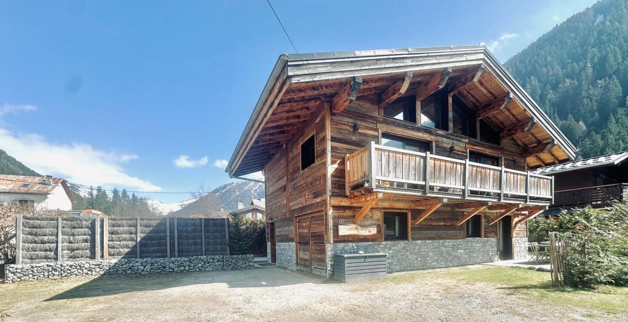 Chalet Le Petit Nicolas, Jacuzzi, Vue Mont Blanc Chamonix Exterior photo