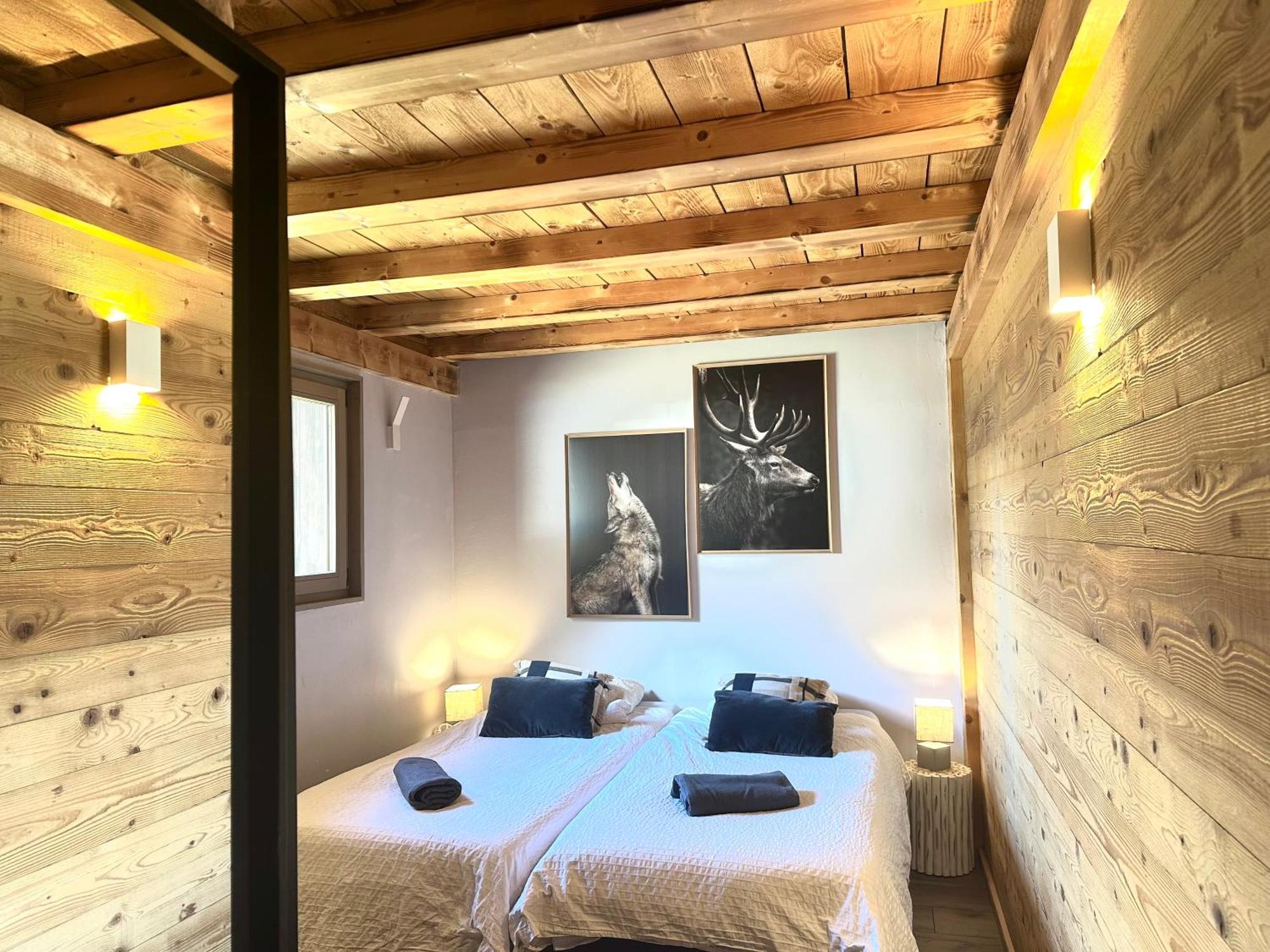 Chalet Le Petit Nicolas, Jacuzzi, Vue Mont Blanc Chamonix Exterior photo